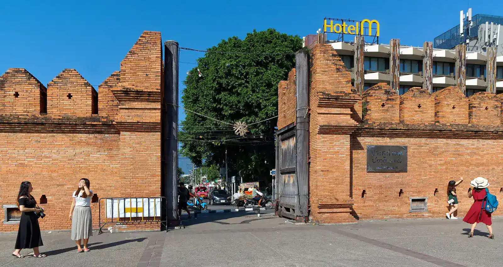 Tha Phae Gate, Chiang Mai